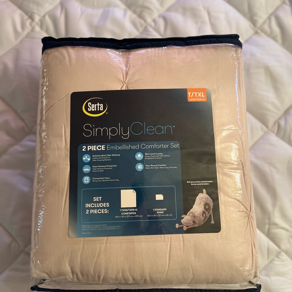 Twin/TXL embellished comforter 2- piece